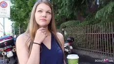 Reproduzir Colegial sexy fode duro como ela gosta
