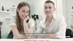 تشغيل ظهور الزوجين لأول مرة في الاباحية ومارس الجنس الفتاة من قبل الممثلين الثلاثون