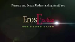 Jouer Gli amanti dell'ebano si dedicano al sensuale piacere interrazziale con delizie anali, pompini e seghe